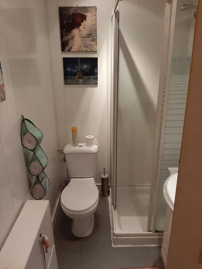 Apartment Little Studio In Rue Biscarra Nice France
